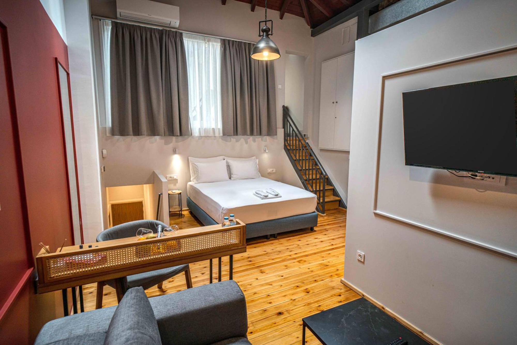 Belle Athenes - Luxury Rooms At Monastiraki Railway Station Atenas Exterior foto