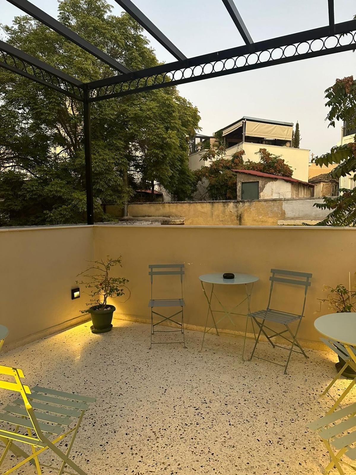 Belle Athenes - Luxury Rooms At Monastiraki Railway Station Atenas Exterior foto
