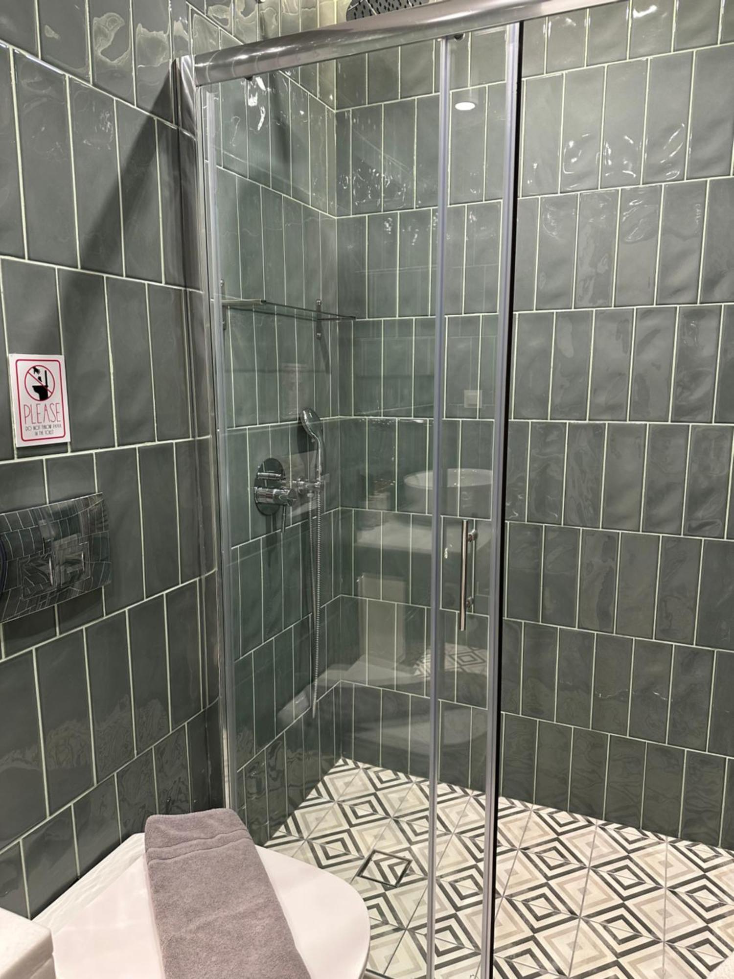 Belle Athenes - Luxury Rooms At Monastiraki Railway Station Atenas Exterior foto