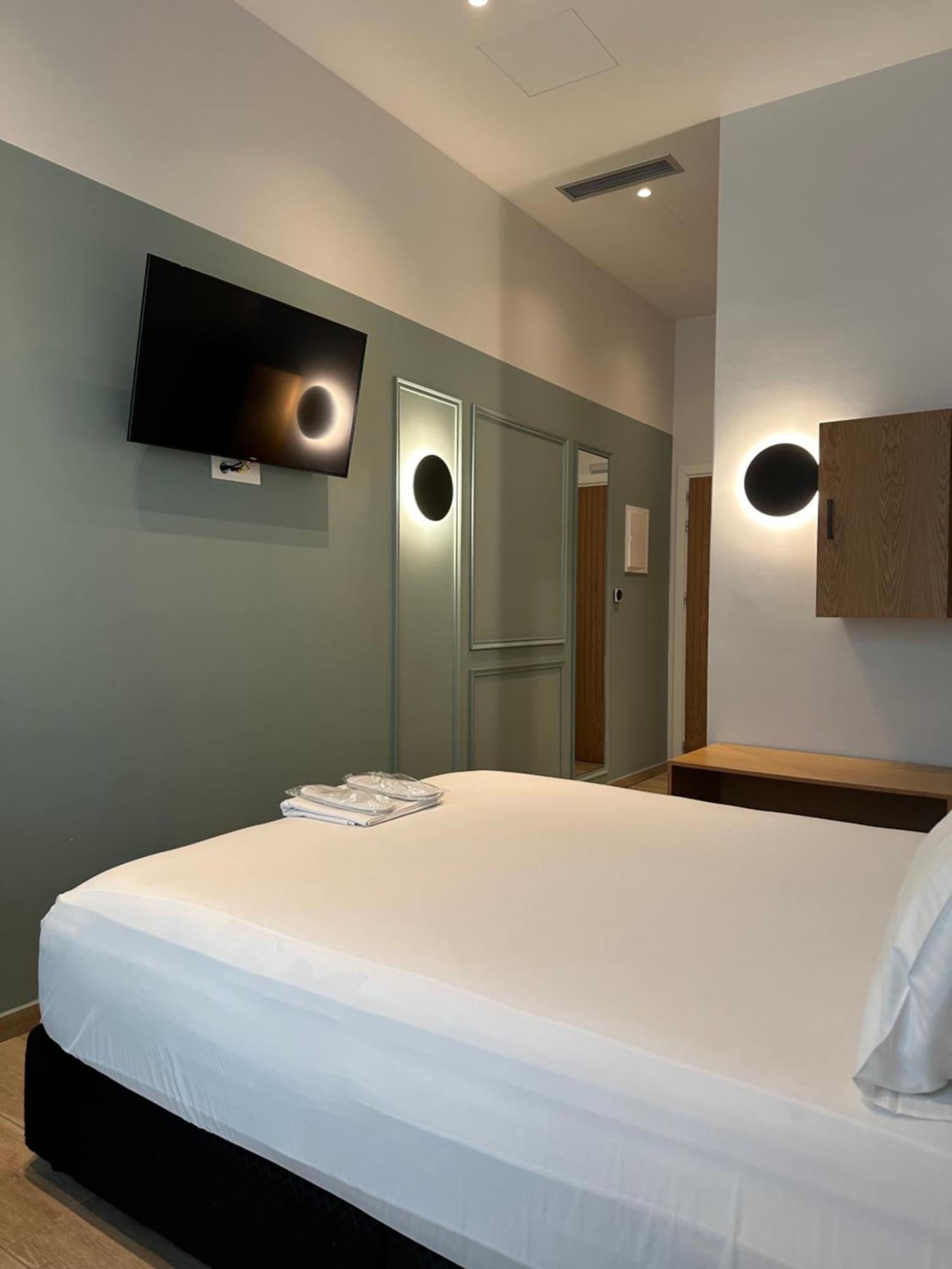 Belle Athenes - Luxury Rooms At Monastiraki Railway Station Atenas Exterior foto