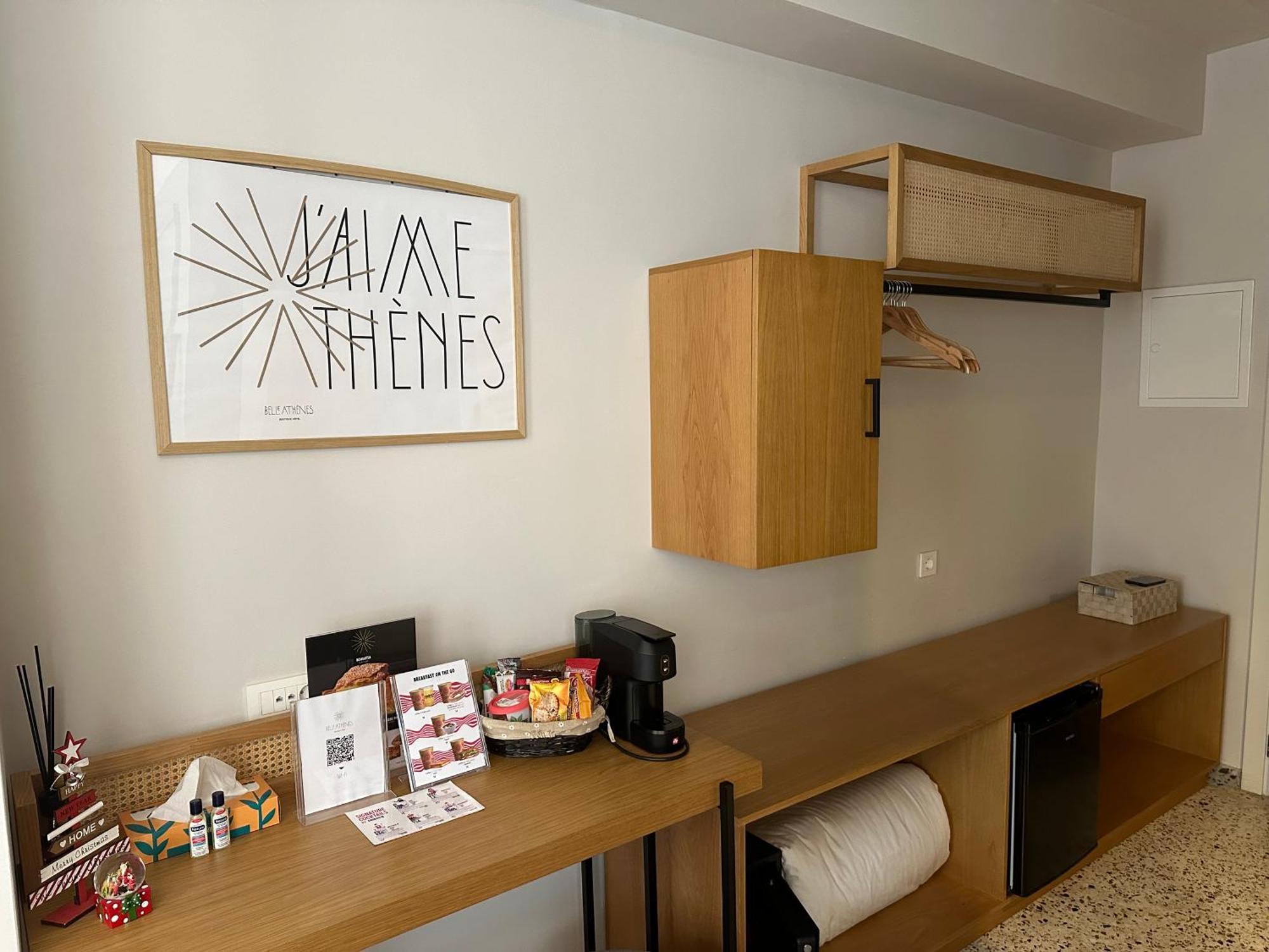 Belle Athenes - Luxury Rooms At Monastiraki Railway Station Atenas Exterior foto